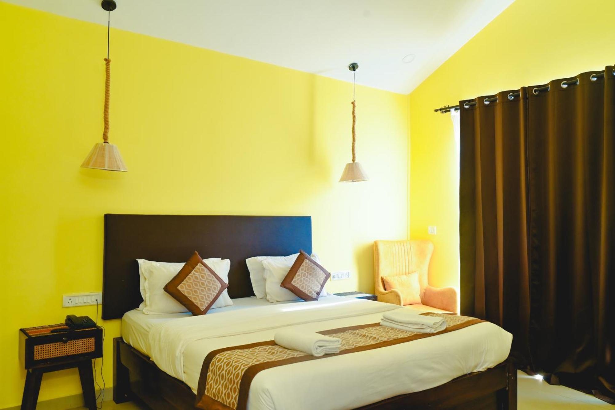 Sunbliss By The Sea Morjim